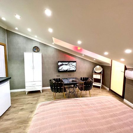 Levent Palace Otel Stdyo อิสตันบูล ภายนอก รูปภาพ